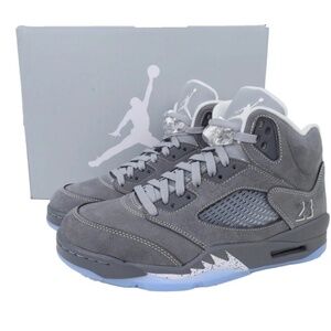 Jordan 5 Retro “Wolf Grey” 2026